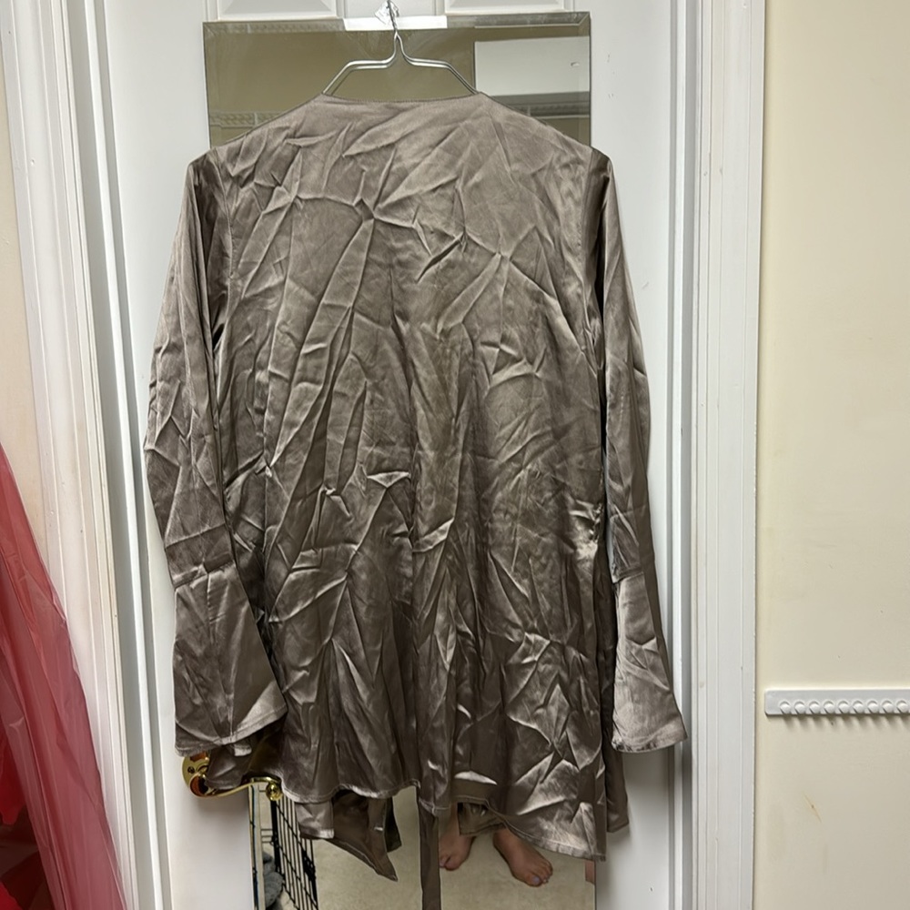 NWT - Brown Silky Robe - Picture 2 of 5